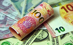 黄金突破七周高位，美联储政策分歧支撑多头格局